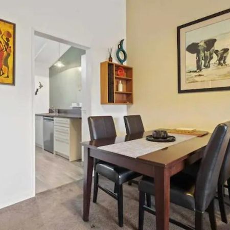 Fantastic Views, Close To Town 2 Bedroom Apartment Queenstown Exterior foto